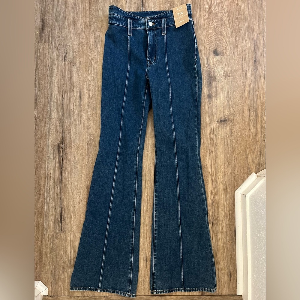 Madewell skinny flare jeans in wainscot wash-pintuck (25)